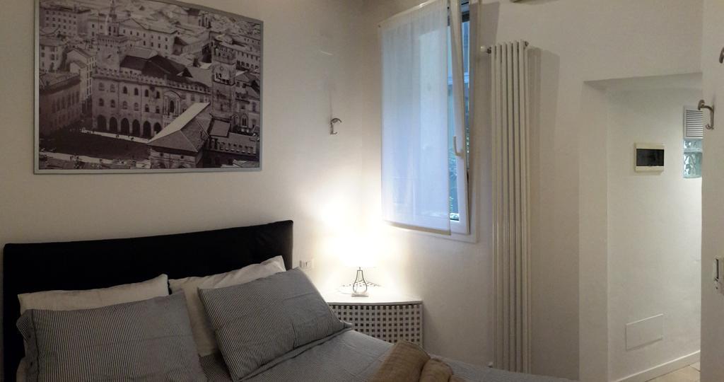 Farolfi Apartments Rialto Bologna Room photo